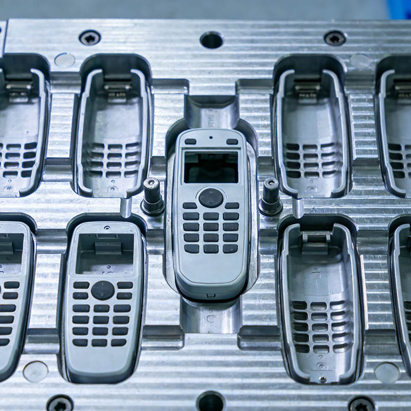 Precisionsinsprutningsform för små fjärrkontrollhus med hög hålighet